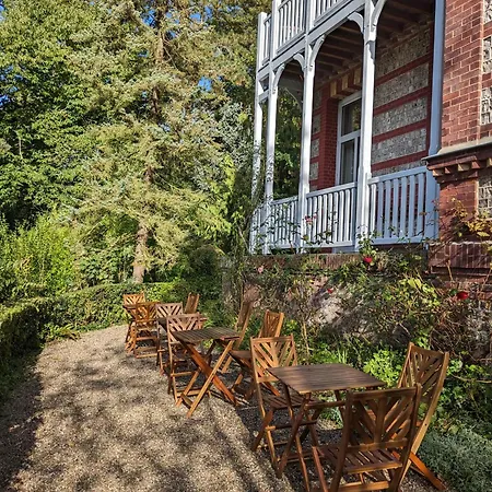 بيت ضيافة Eliane - Parking Prive إتريتا