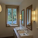 Pensjonat Eliane - Parking Prive 4*