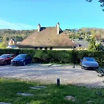 Eliane - Parking Prive 4* Étretat