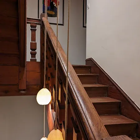 Eliane - Parking Privé 4*