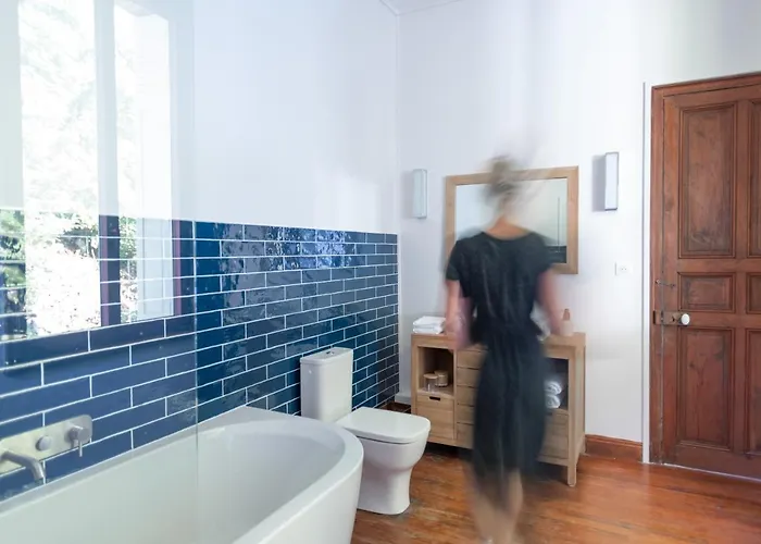 Eliane - Parking Prive 埃特勒塔