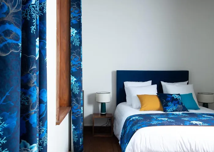 Eliane - Parking Prive 4*