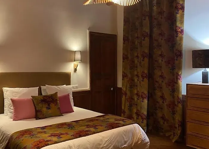 Eliane - Parking Prive