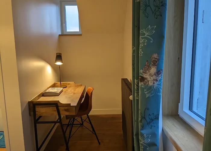 Eliane - Parking Prive 埃特勒塔