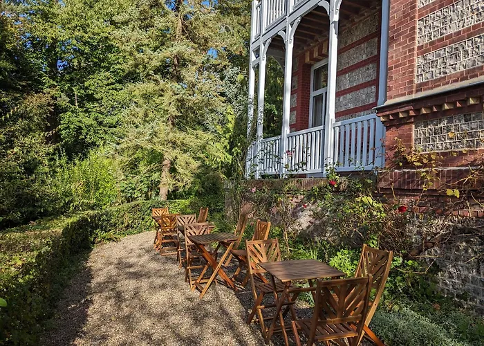 Guest house Eliane - Parking Prive Etretat