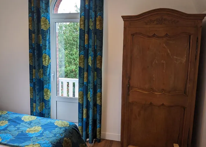 Eliane - Parking Prive Guest house