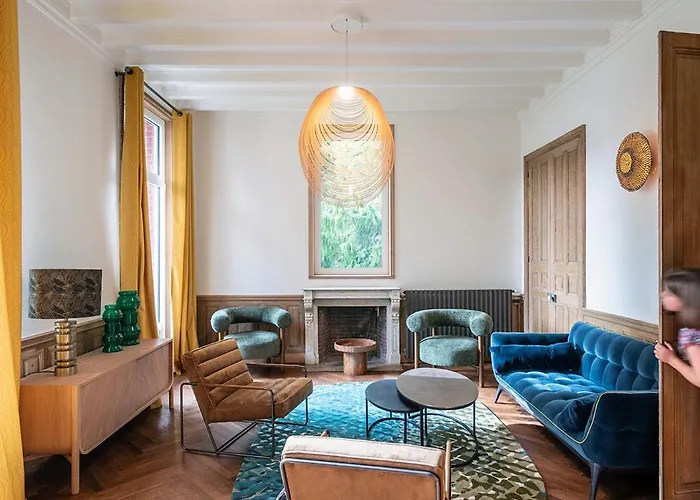 Eliane - Parking Prive