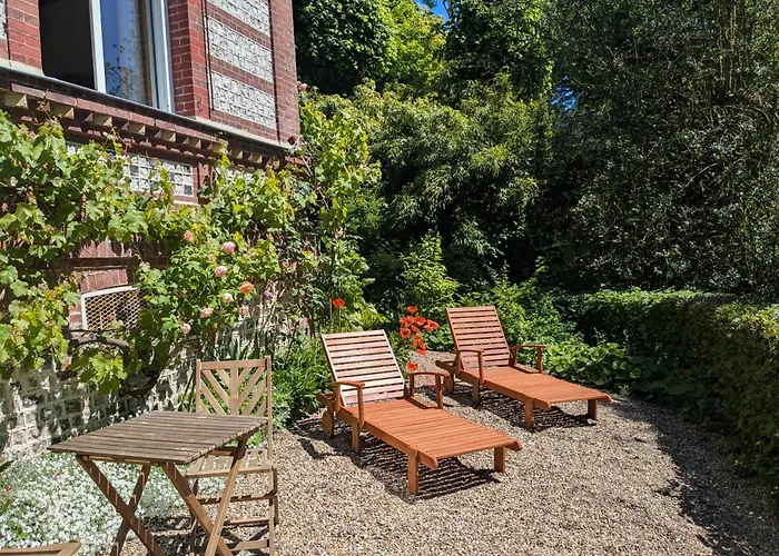 Guest house Eliane - Parking Prive Etretat